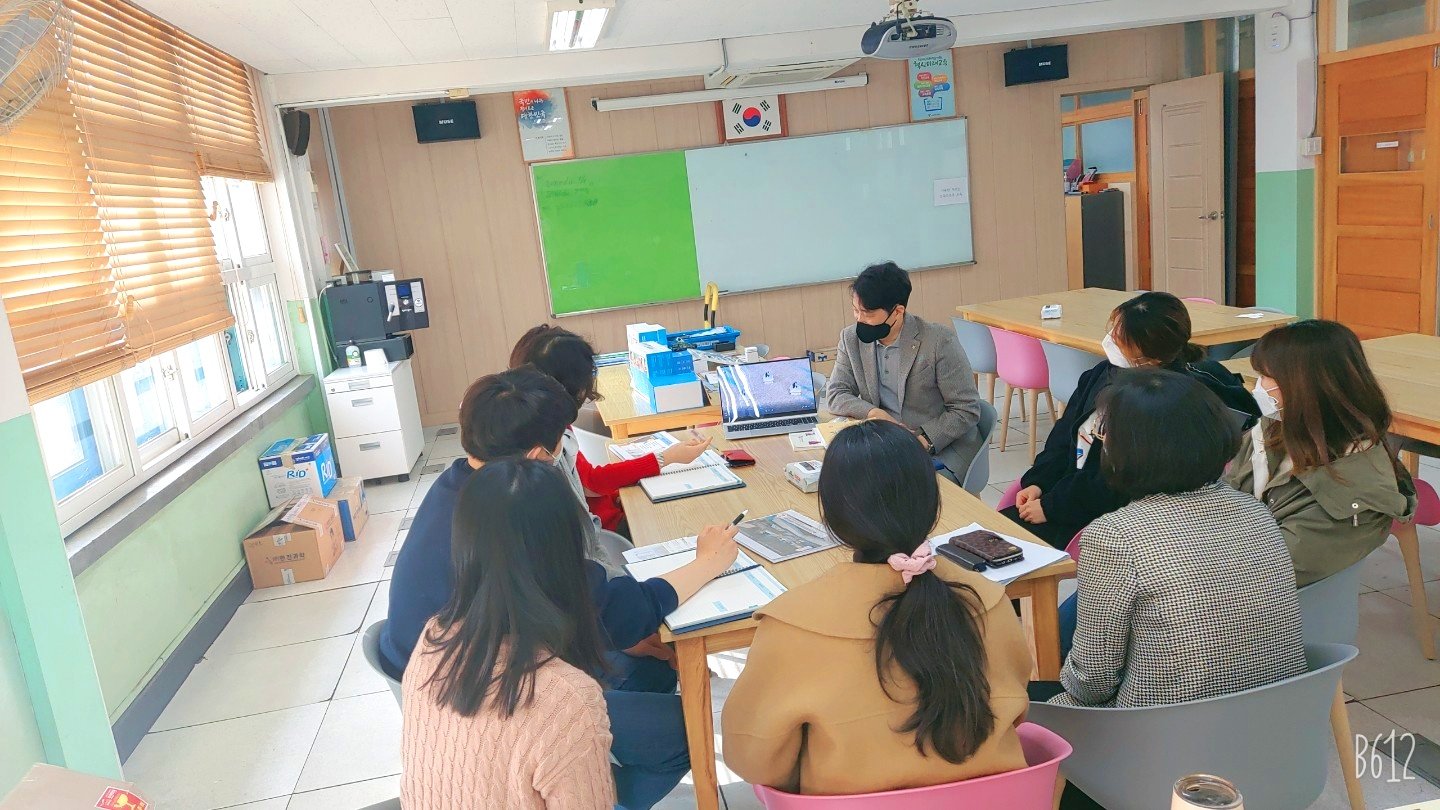 서울 렌쥴리 인공지능 미래교실/창의융합교실 시범학교 PT