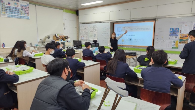 렌쥴리에듀테인먼트 교육청 AI교실 시범학교 도곡중학교 인공지능 코딩