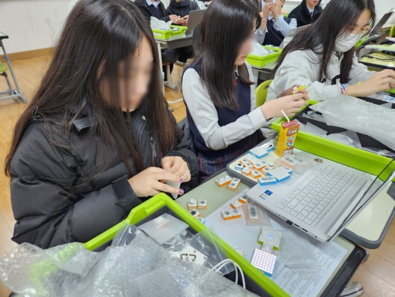 [전남교육청 고등학교 4차 산업혁명 AI교실 시범학교] 렌쥴리에듀테인먼트 인공지능 코딩 도...