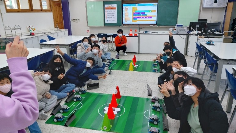 렌쥴리에듀테인먼트 서울 교육청 신나는 AI 교실 서울 동호초등학교 인공지능 코딩 1일차 ...