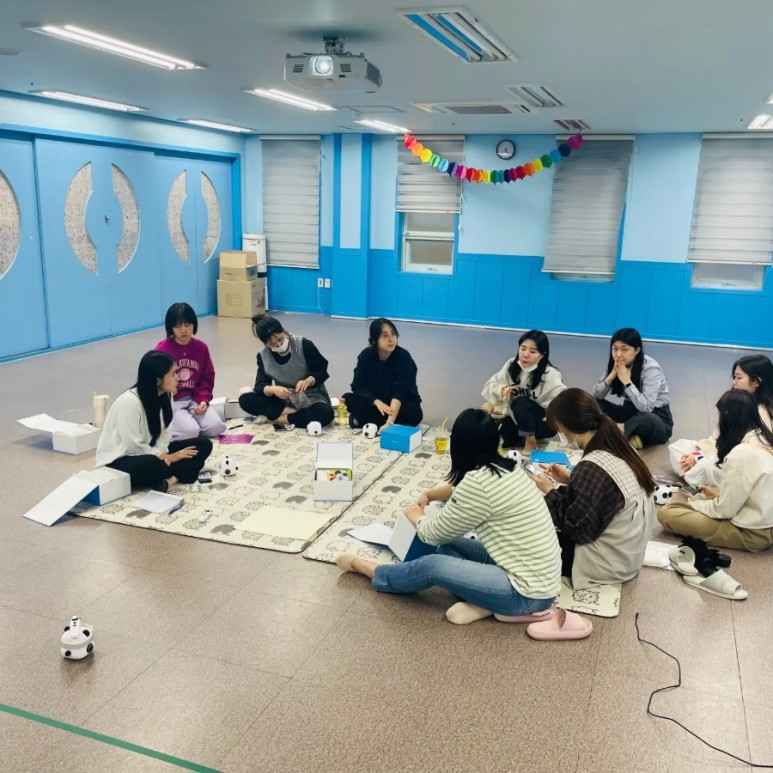 렌쥴리에듀테인먼트 유치부 인공지능 코딩 더 큰빛 유치원(원생247명) 교사 교육  