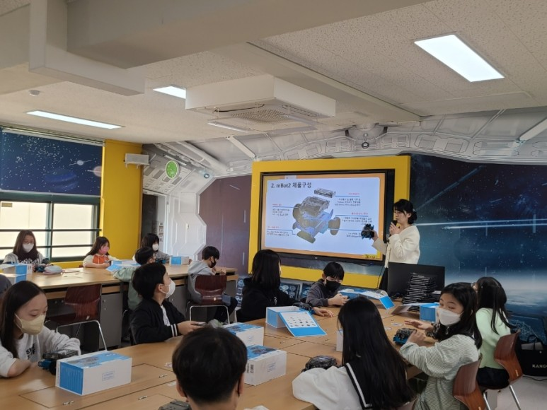 렌쥴리에듀테인먼트 & 서울교육청 신나는AI교실 인공지능 코딩 서울 안평초등학교와 구로...