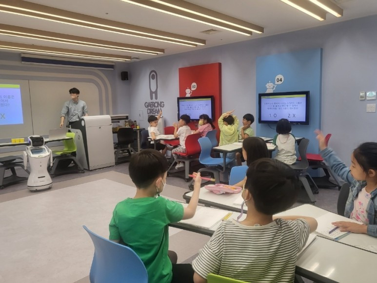 렌쥴리에듀테인먼트 인공지능로봇 AI슈타인 서울교육청 신나는AI교실 개롱초등학교 인공...