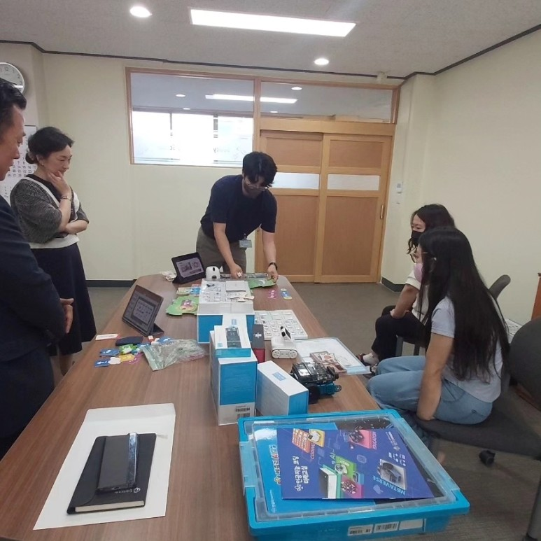 렌쥴리에듀테인먼트 인공지능 코딩 서울 교육청 신나는AI교실 시범학교 