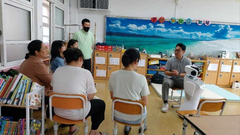 렌쥴리에듀테인먼트 인공지능 로봇 & 전남교육청 인공지능로봇 시범학교 비금초등학...