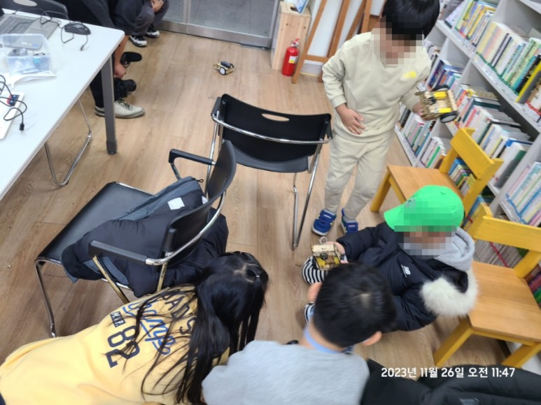 렌쥴리에듀테인먼트 인공지능 코딩 & 경기도 이룸학교 초등부 레이저박스 활용 메이커 ...