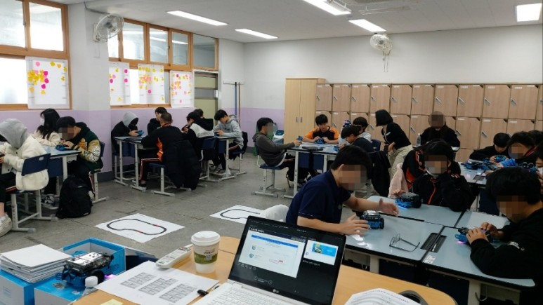 렌쥴리에듀테인먼트 인공지능 코딩 & 서울 홍은중학교 인재융합교육 'The 지니어스' ...