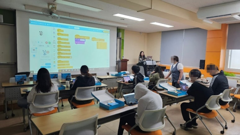 렌쥴리에듀테인먼트 결대로 찾아가는 코딩교실 서도초.중고등학교  