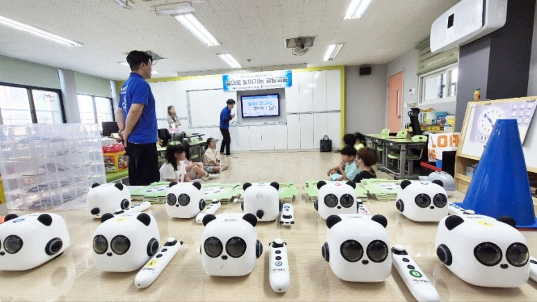렌쥴리에듀테인먼트 AI교실 & 축ㅇ초등학교 축ㅇ초등학교