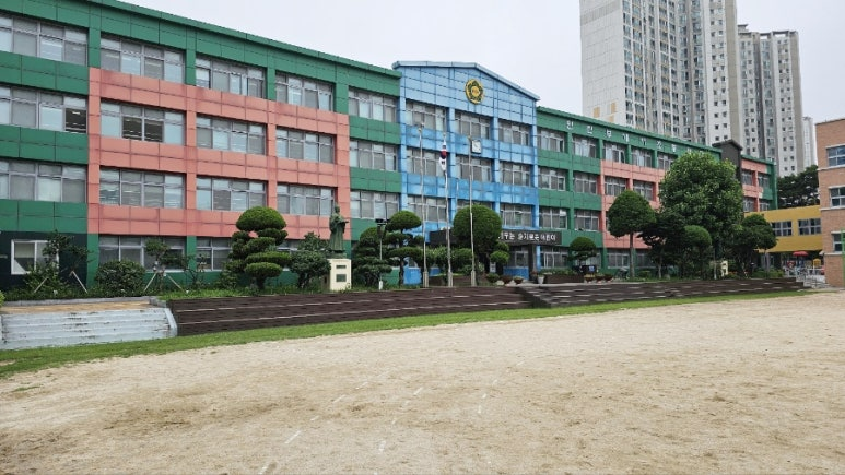 렌쥴리 인공지능 코딩 & ㅇㅇㅇ초등학교 AI교실 렌쥴리 찾아가는 SW교육 ㅇㅇㅇ초등학...