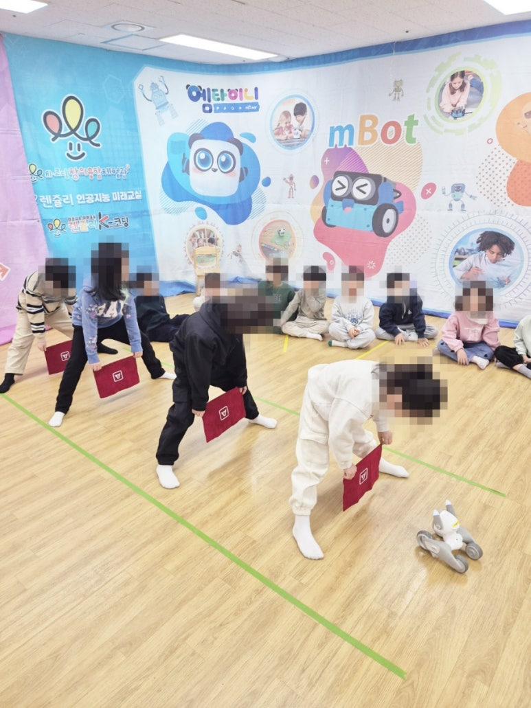 렌쥴리 화성 수노을 유치원 3~5세 렌쥴리 찾아가는 AI코딩ON 인공지능로봇 루나